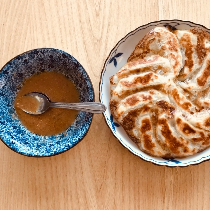 餃子の胡麻味噌ダレ