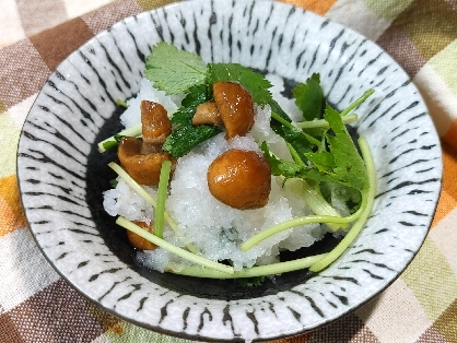 さっぱり♡ヘルシー♡三つ葉となめこのおろし和え