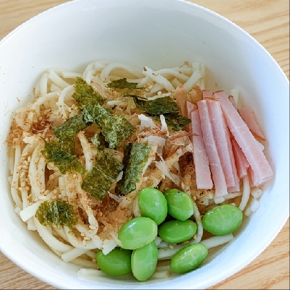 ハムと枝豆の冷やしうどん