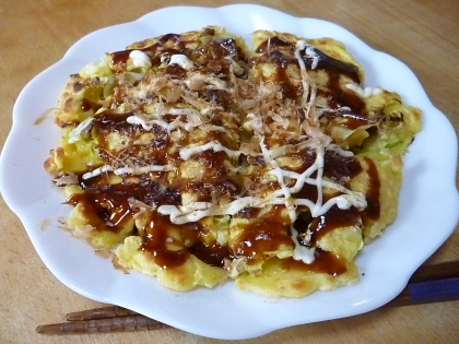 お好み焼き粉がなくても充分美味しく焼きあがって節約ですね。とっても美味しくいただきました♪どうもご馳走さまでした^^