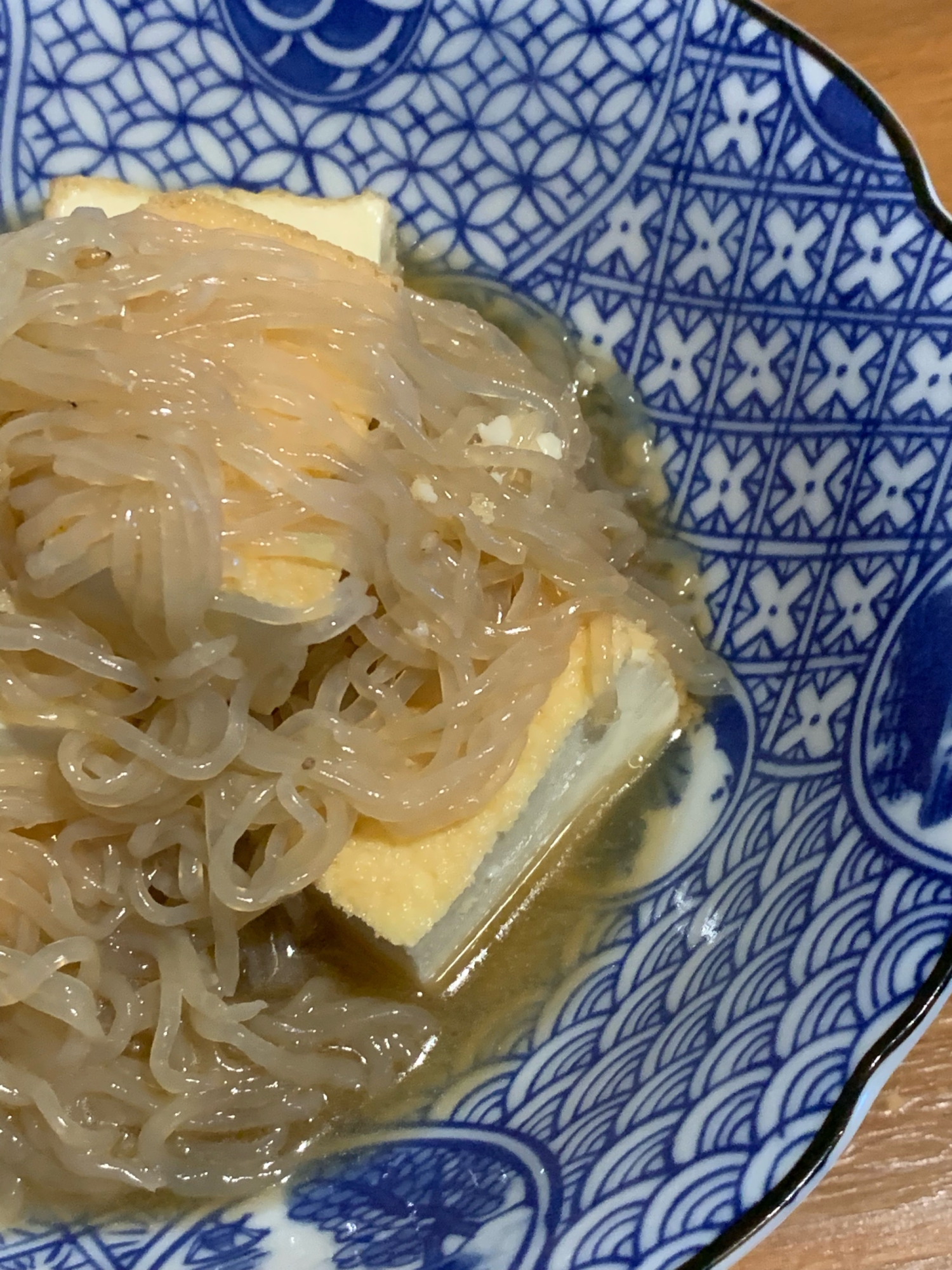 電子レンジで厚揚げとしらたきの煮物