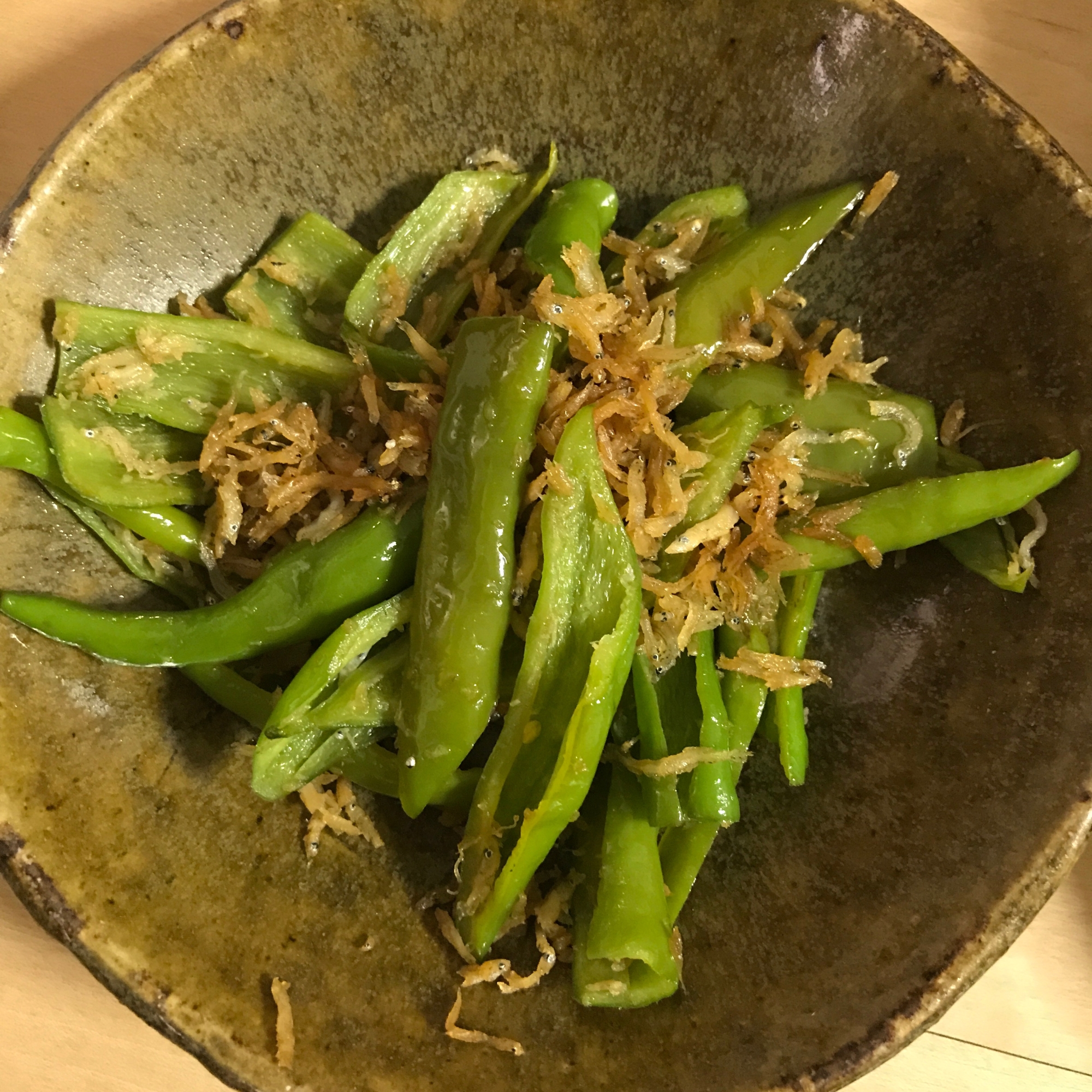 青唐辛子とじゃこの簡単いため レシピ 作り方 By Nozenkazra 楽天レシピ