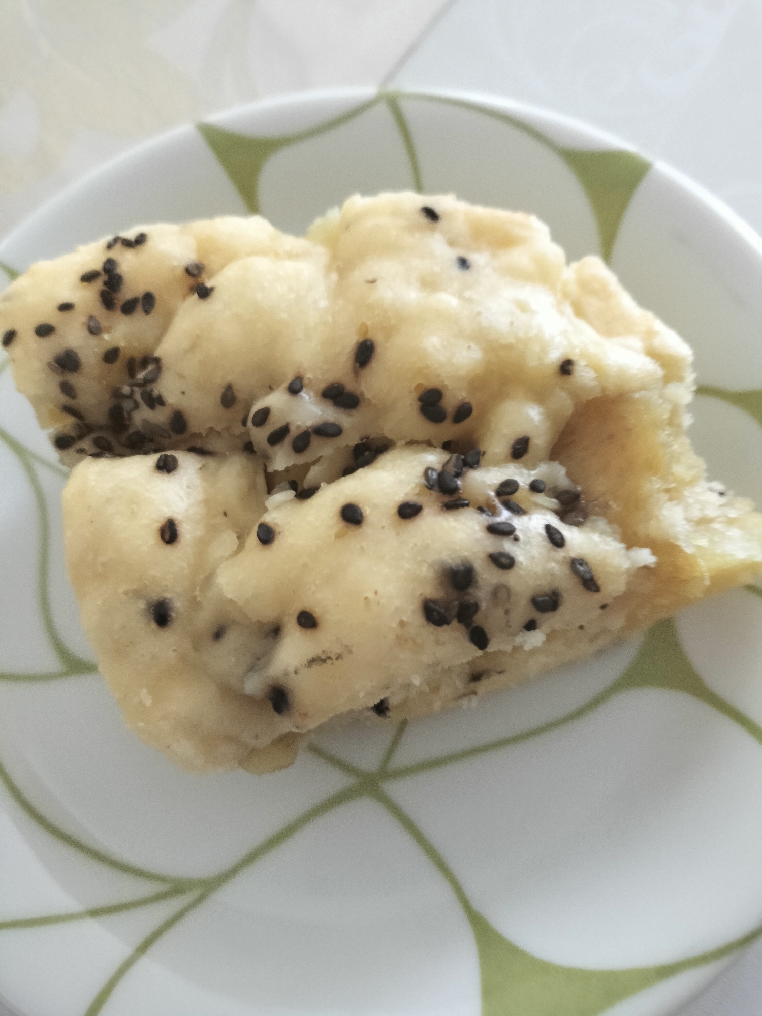 さつまいも入 蒸しパン