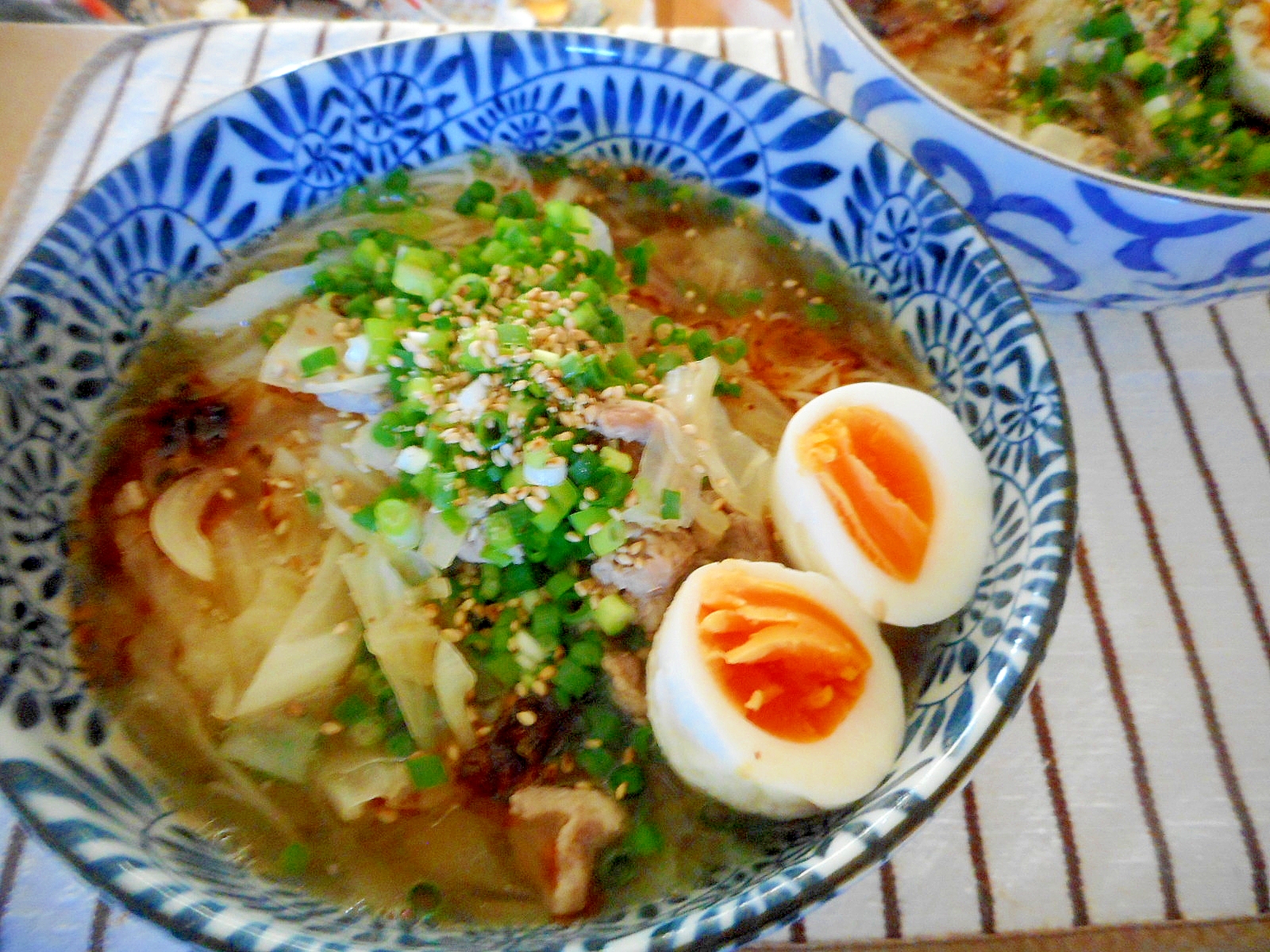 豚肉とキャベツの中華風にゅう麺