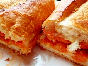 鮭・キムチ・チーズ　フランスパンでサンドイッチ