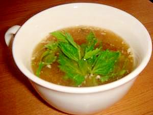 セロリの味噌スープ