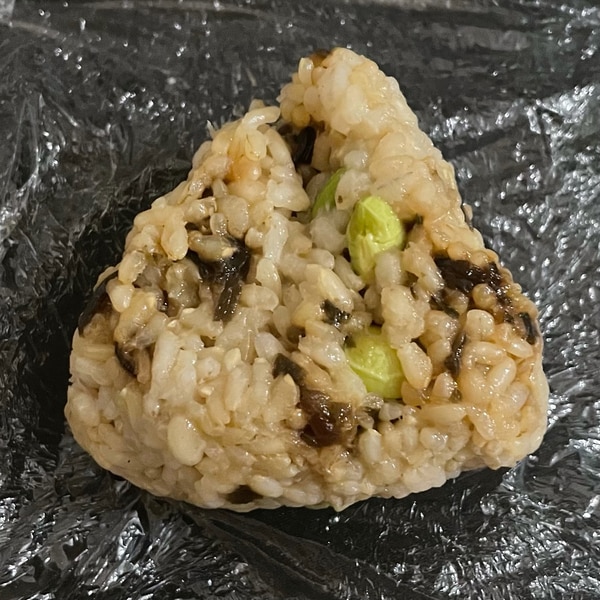 塩昆布と枝豆のもち麦玄米おにぎり 5個分 レシピ 作り方 By Doonext 楽天レシピ 塩昆布と枝豆のもち麦玄米おにぎり 5個分 レシピ 作り方 By Doonext 楽天レシピ
