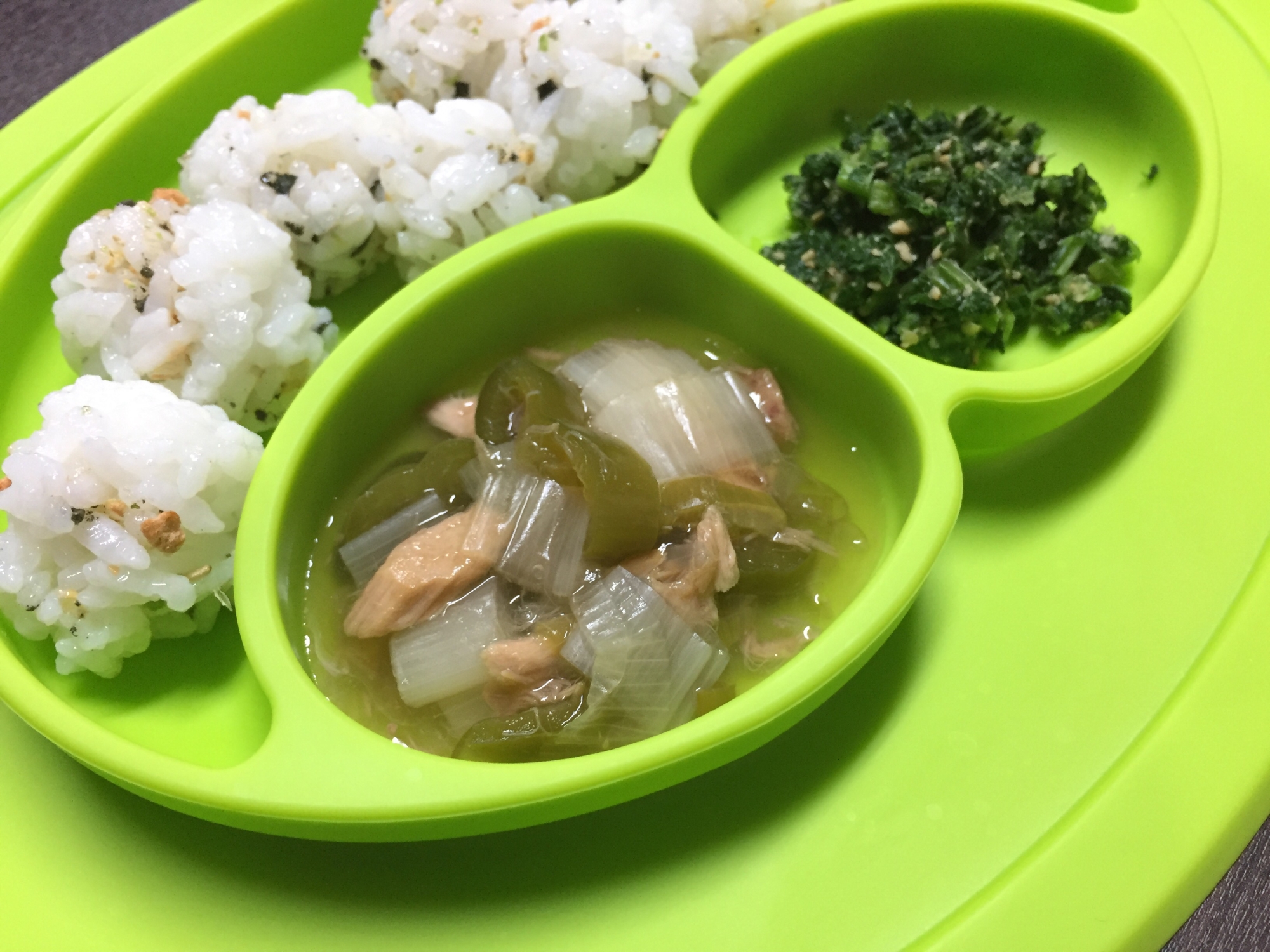 離乳食 完了期 ツナとピーマンのトロトロ煮 レシピ 作り方 By 楽天レシピ 離乳食 完了期 ツナとピーマンのトロトロ煮 レシピ 作り方 By 楽天レシピ