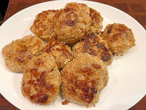 シンプルな基本のハンバーグ