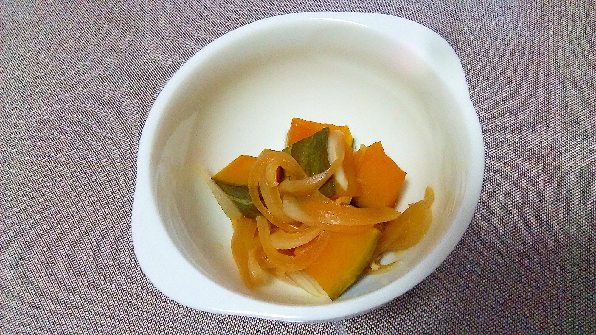 かぼちゃと玉ねぎのさっぱりレンジ煮＋＋ レシピ・作り方 by aoi++