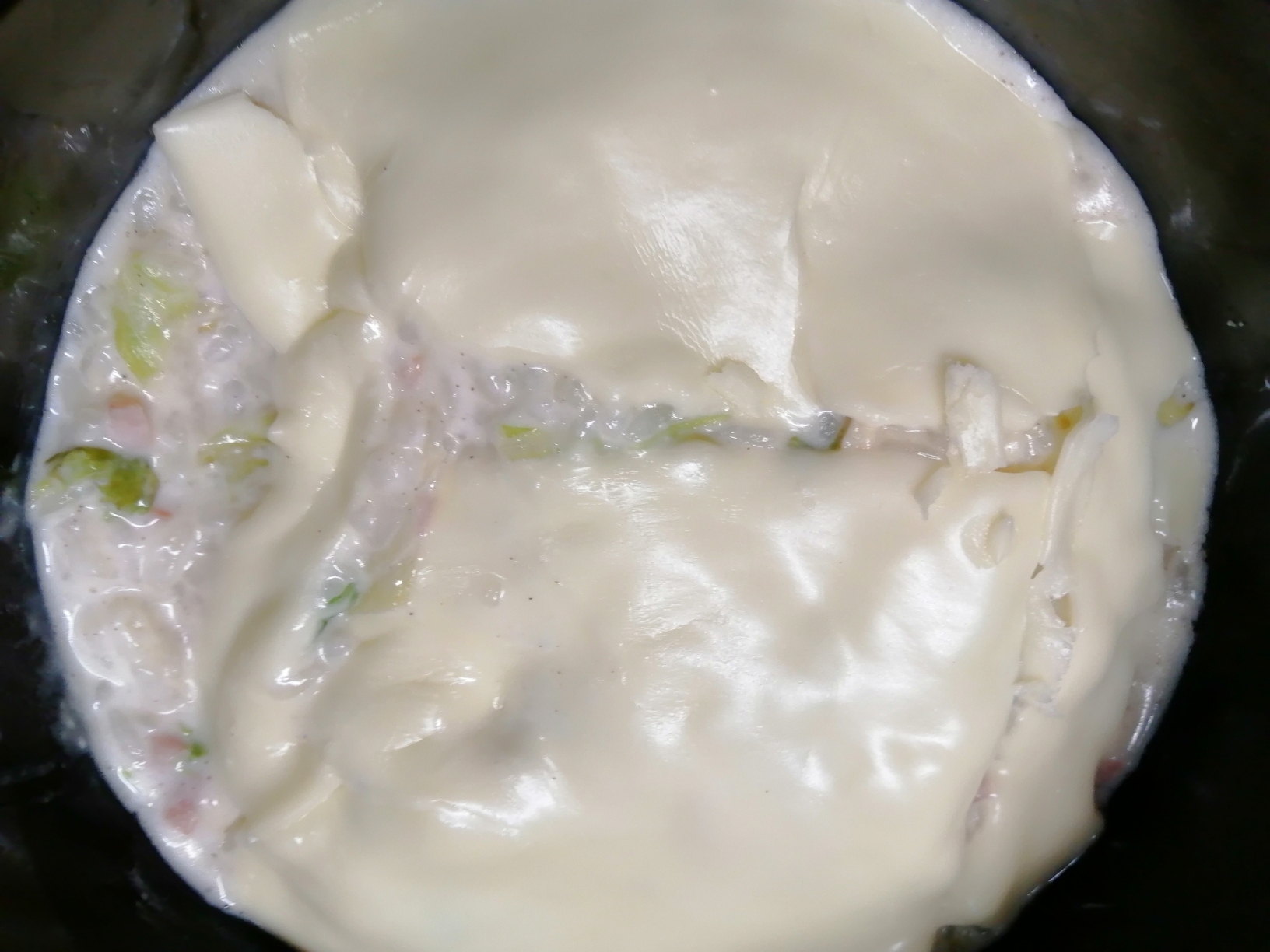 ウインナーレタスのミルクチーズ雑炊