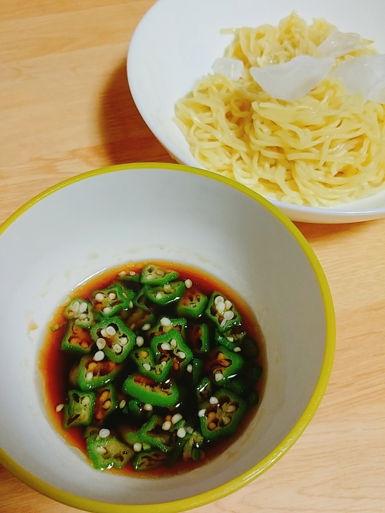 冷やし中華でアレンジ☆オクラのつけ麺