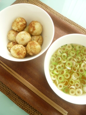 うどんスープで　明石焼き風スープたこ焼き