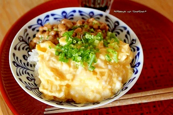 とろとろチーズ卵の納豆丼