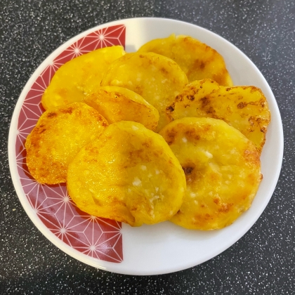 離乳食【後期】冷凍かぼちゃのきなこのお焼き