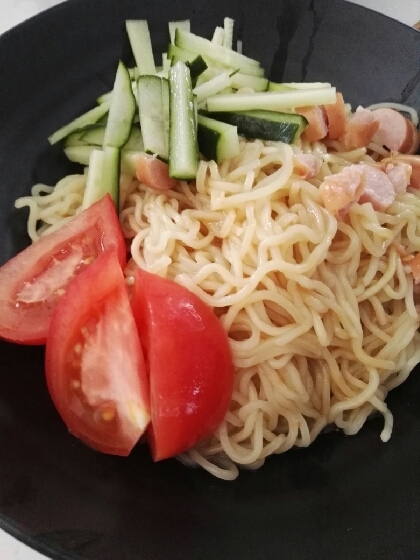 夏の暑い日に簡単☆冷やし中華(冷麺)