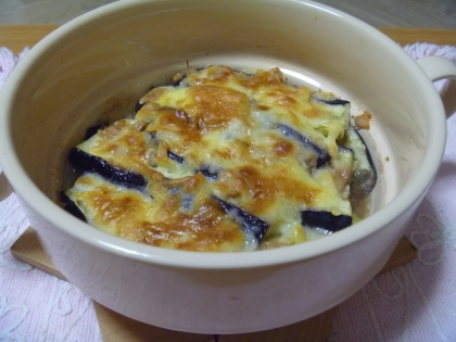 とろとろの茄子と味噌とチーズの味がベストマッチですね～。
美味しくいただきました。