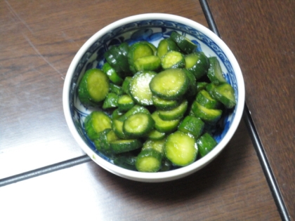 ご飯が進む？きゅーりの漬物