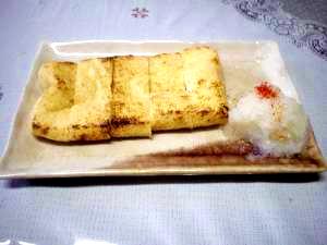 超簡単、大人のつまみ 油揚げの素焼き大根おろし添え