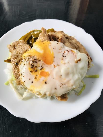 孤独のグルメ再現レシピ♪　しょうが焼目玉丼