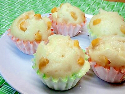 フライパンで♪チーズ&コーンの蒸しパン