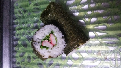 ツーンと味わう❤カニかまレタスのマヨ巻き寿司❤
