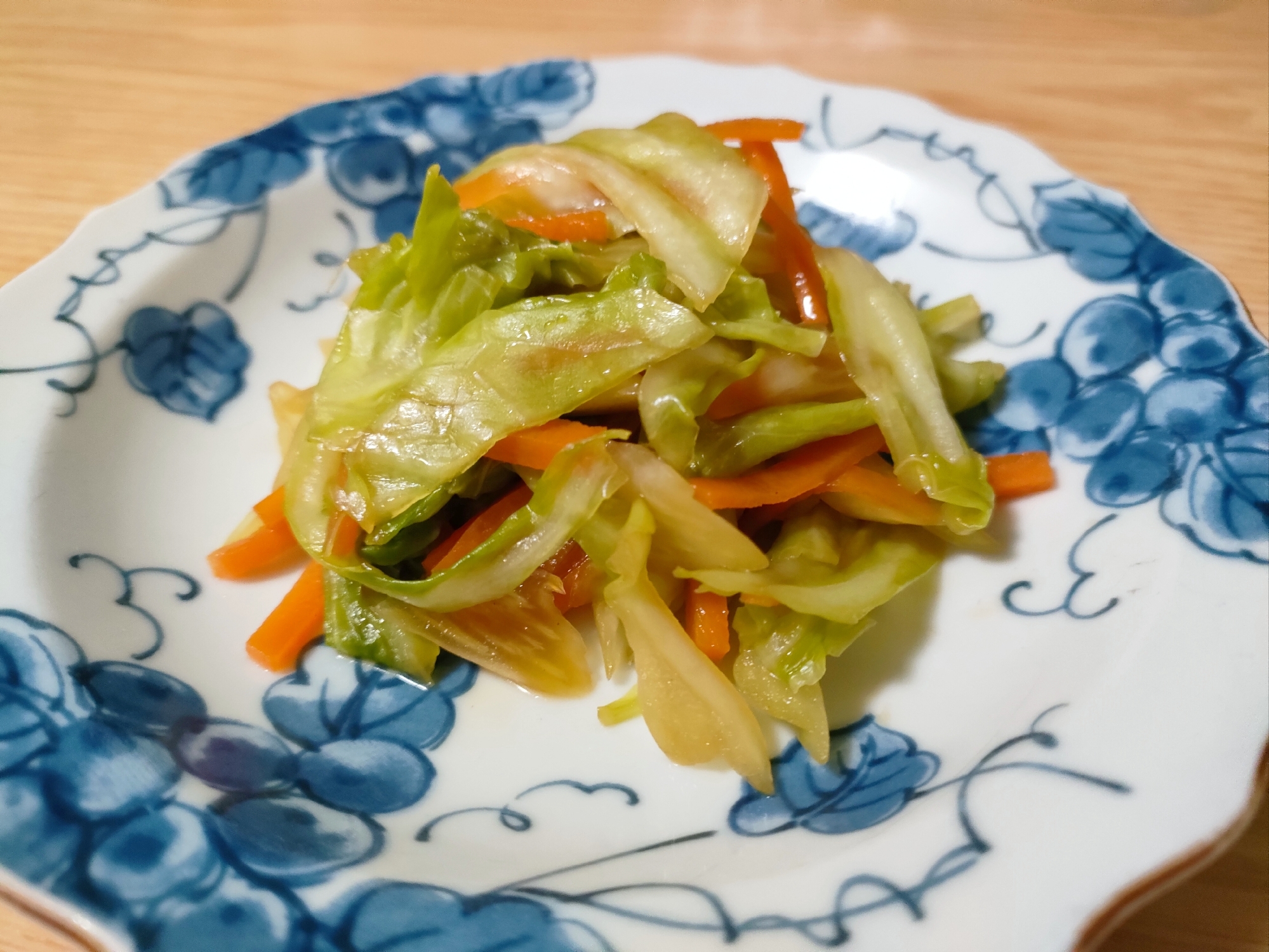 キャベツと人参のオイスターソース炒め