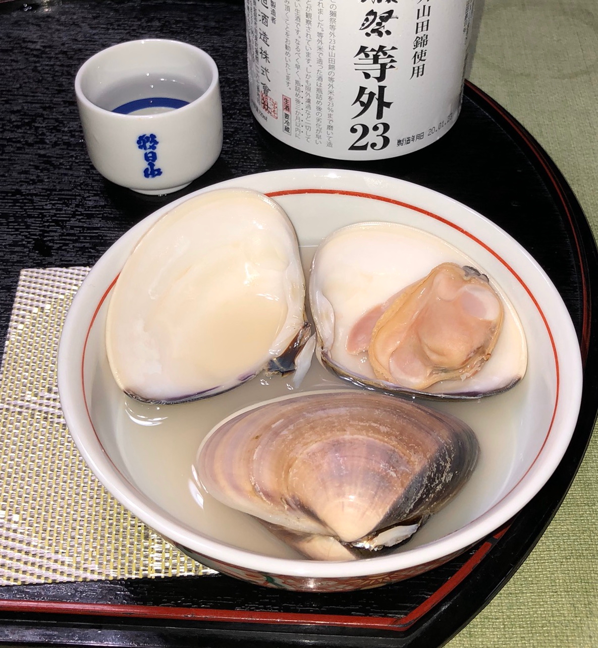 本格料亭の味!はまぐりの酒蒸し