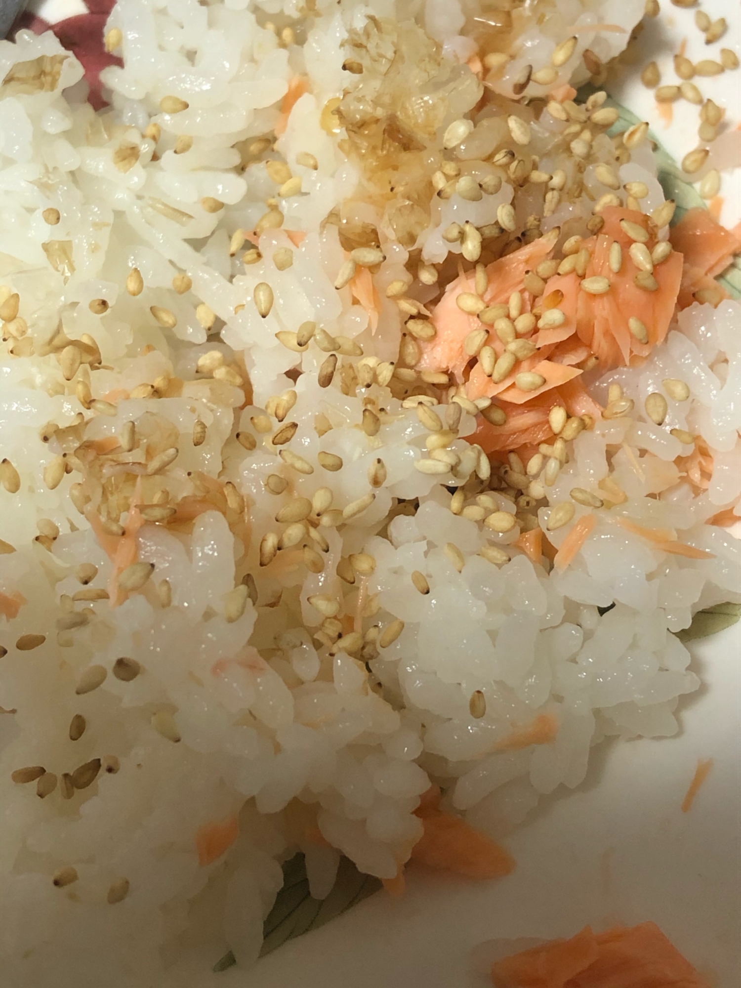 鮭ごまちらし寿司