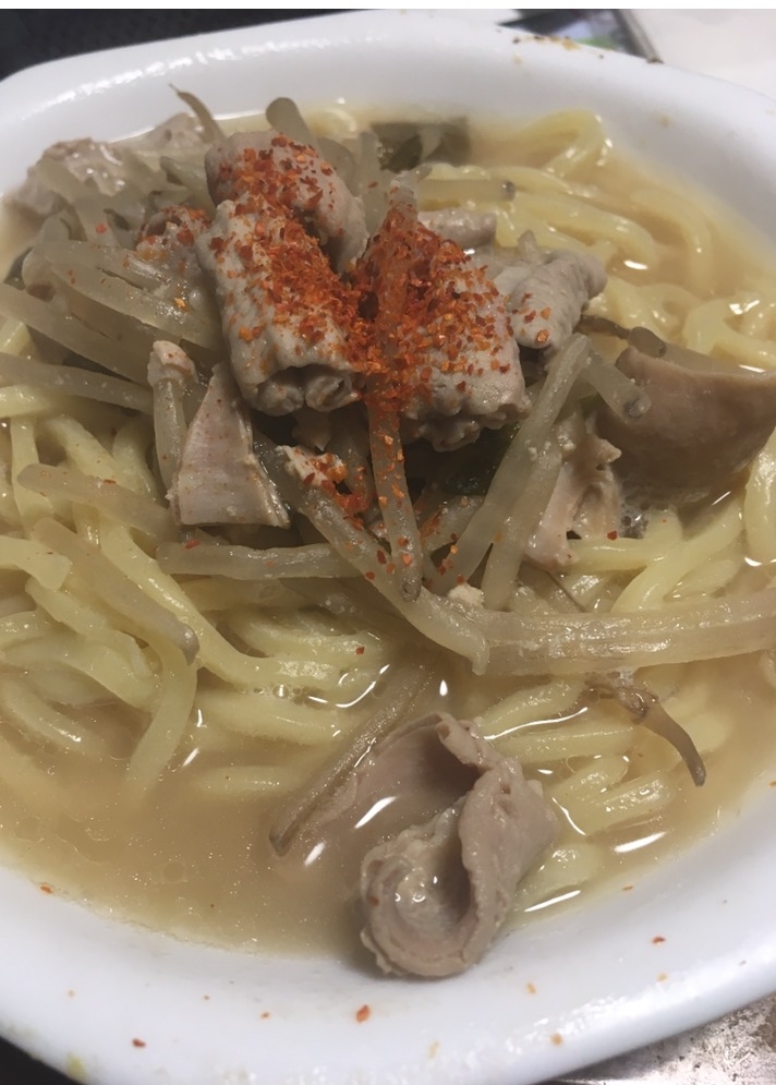 もつ煮込みラーメン