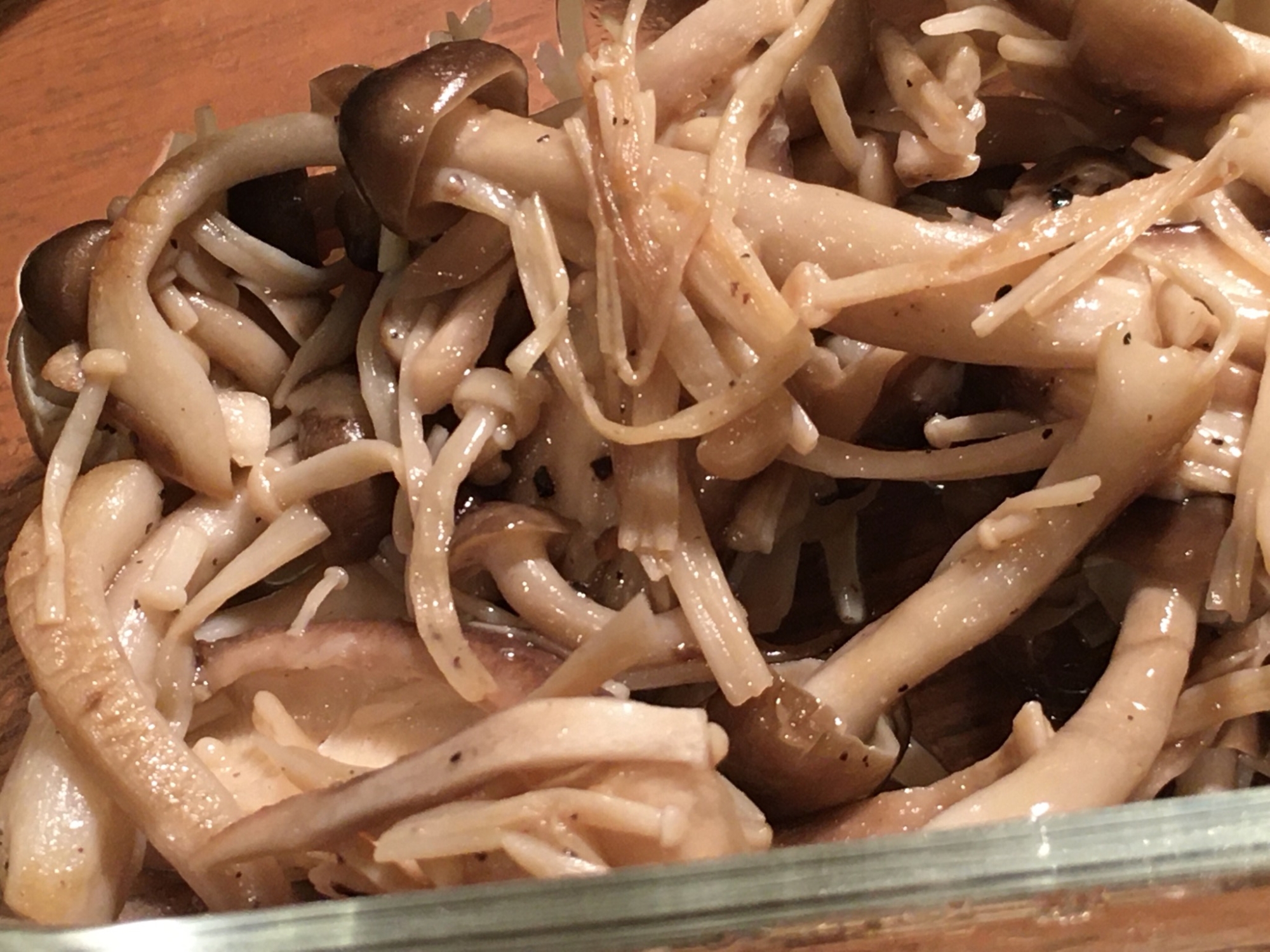 ハンバーグの付け合わせに ミックスきのこのソテー レシピ 作り方 By えだまめ大好き 楽天レシピ