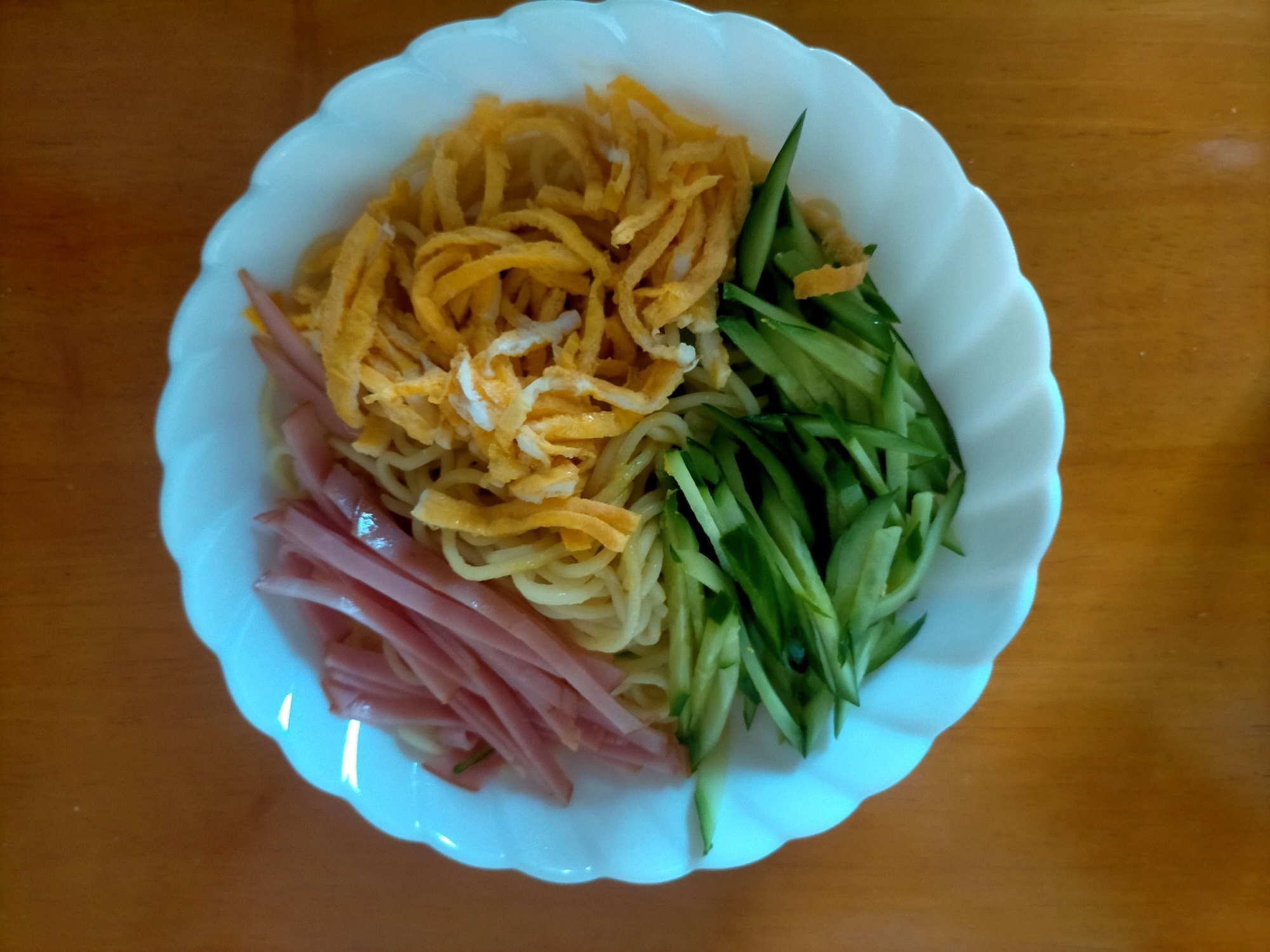 辛子のきいた冷やし中華