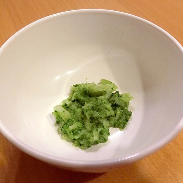 離乳食 中期 ブロッコリーのペースト レシピ 作り方 By 安くて 早くて 美味しい 楽天レシピ 離乳食 中期 ブロッコリーのペースト レシピ 作り方 By 安くて 早くて 美味しい 楽天レシピ