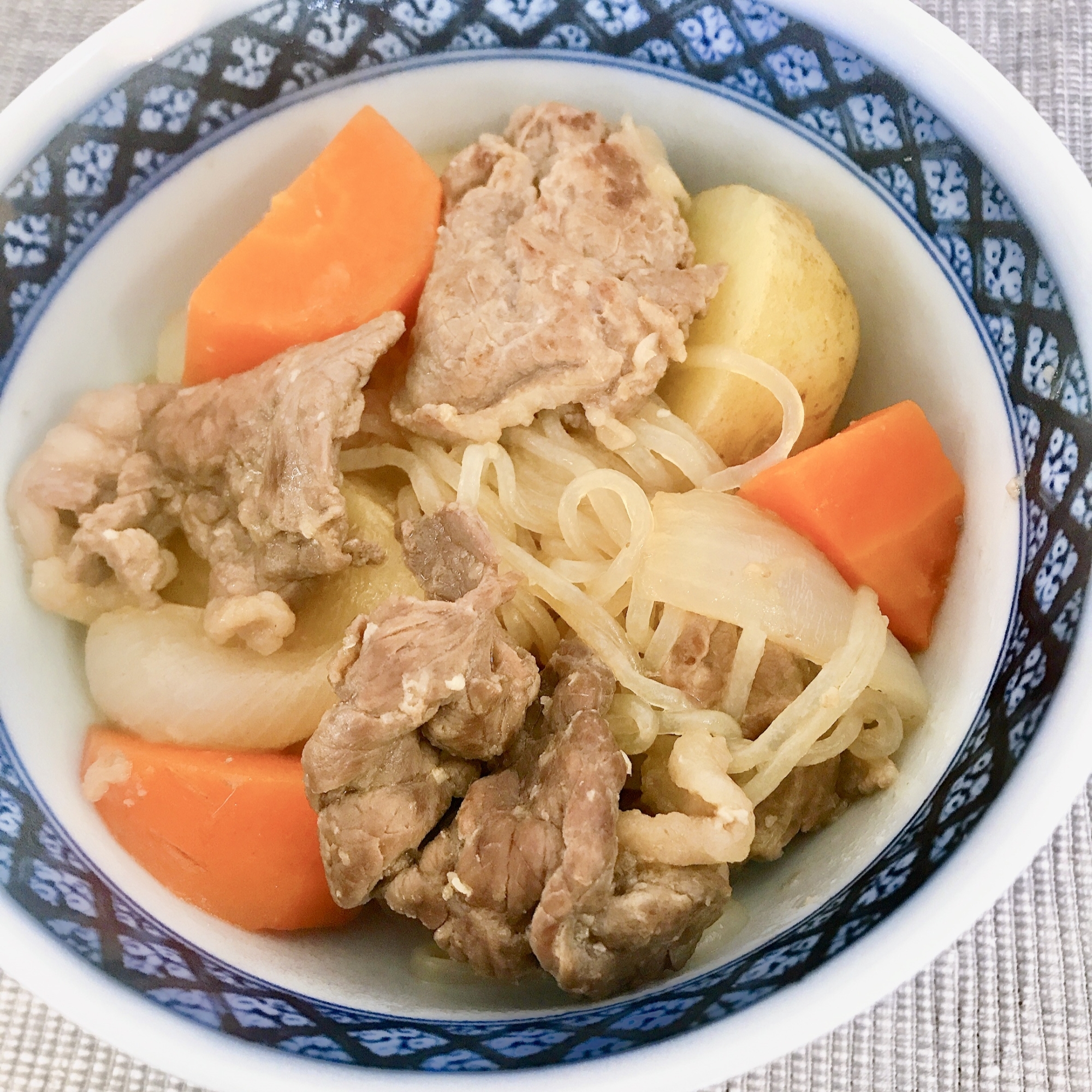 塩麹が隠し味♪皮ごとまるごとゴロッと肉じゃが