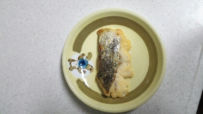 鍋に使い忘れた魚(たら)を使って作ってみました(^^)
とても簡単に美味しく出来ました( ≧∀≦)ノ