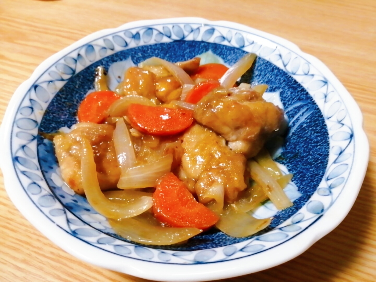 鶏もも肉と玉ねぎと人参の炒め物 レシピ 作り方 By はじゃじゃ 楽天レシピ 鶏もも肉と玉ねぎと人参の炒め物 レシピ 作り方 By はじゃじゃ 楽天レシピ