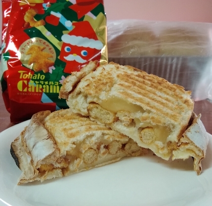 ❤キャラメルコーンと蜂蜜のホットサンド❤