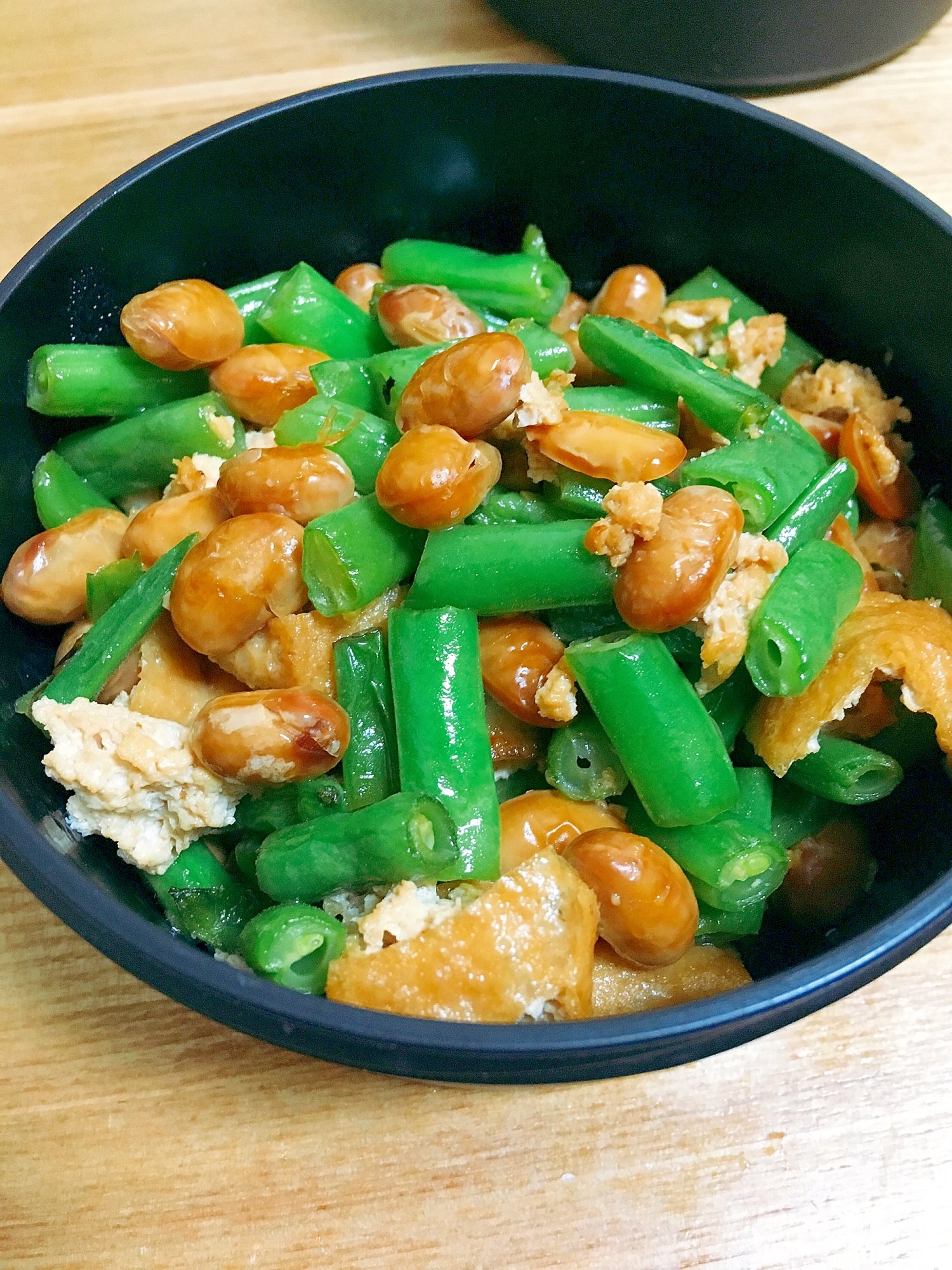 シンプル☆いんげんと大豆の醤油炒め