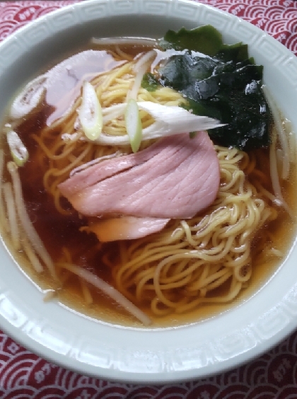 ワンパンで！にらもやし炒めのせ味噌ラーメン