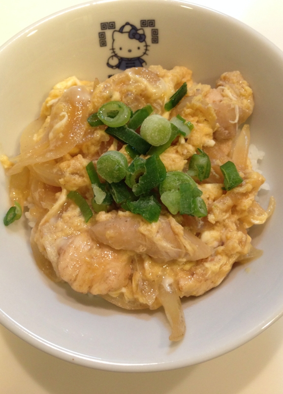 麺つゆで簡単親子丼！