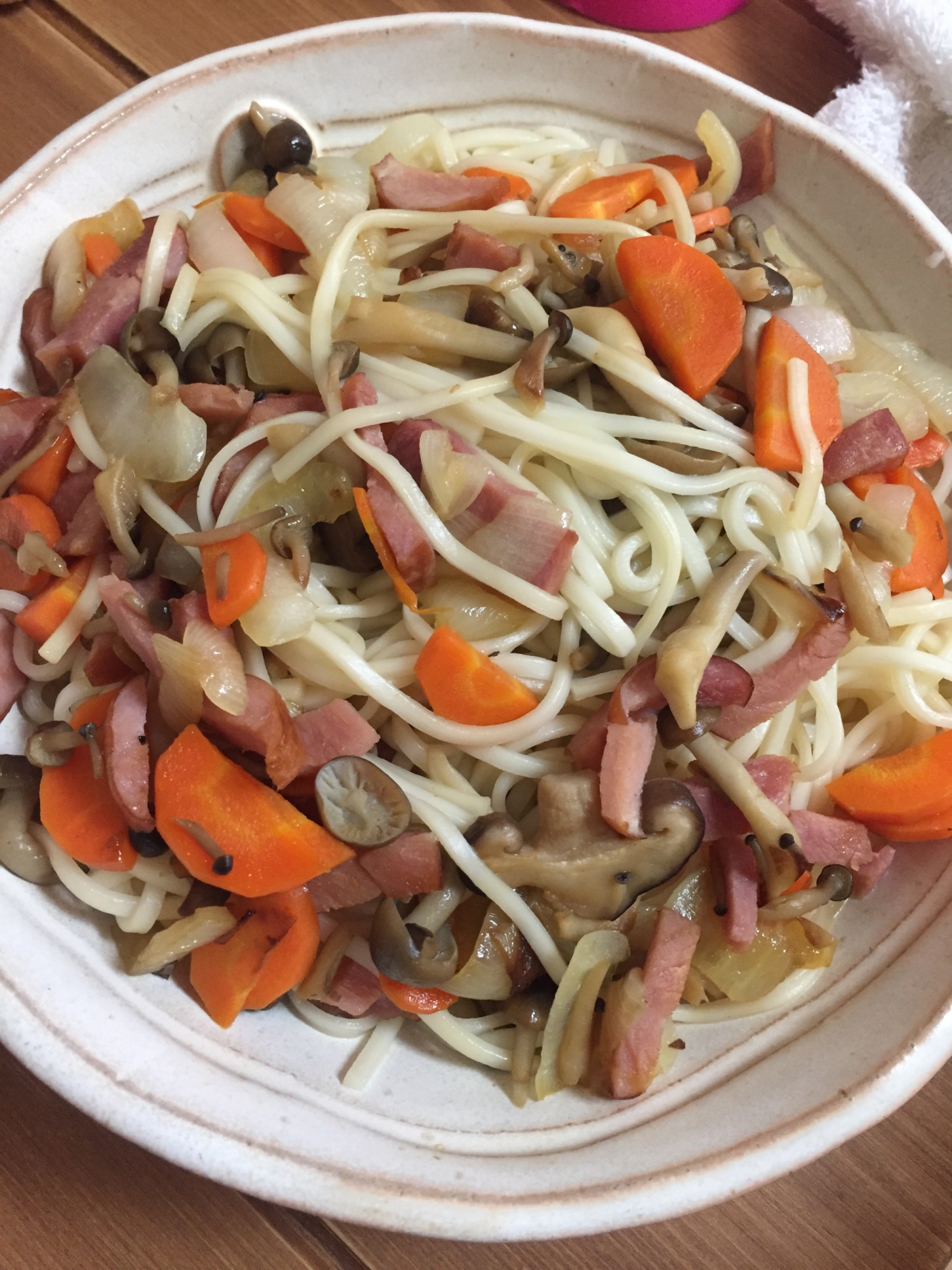 しょうゆ味の焼うどん