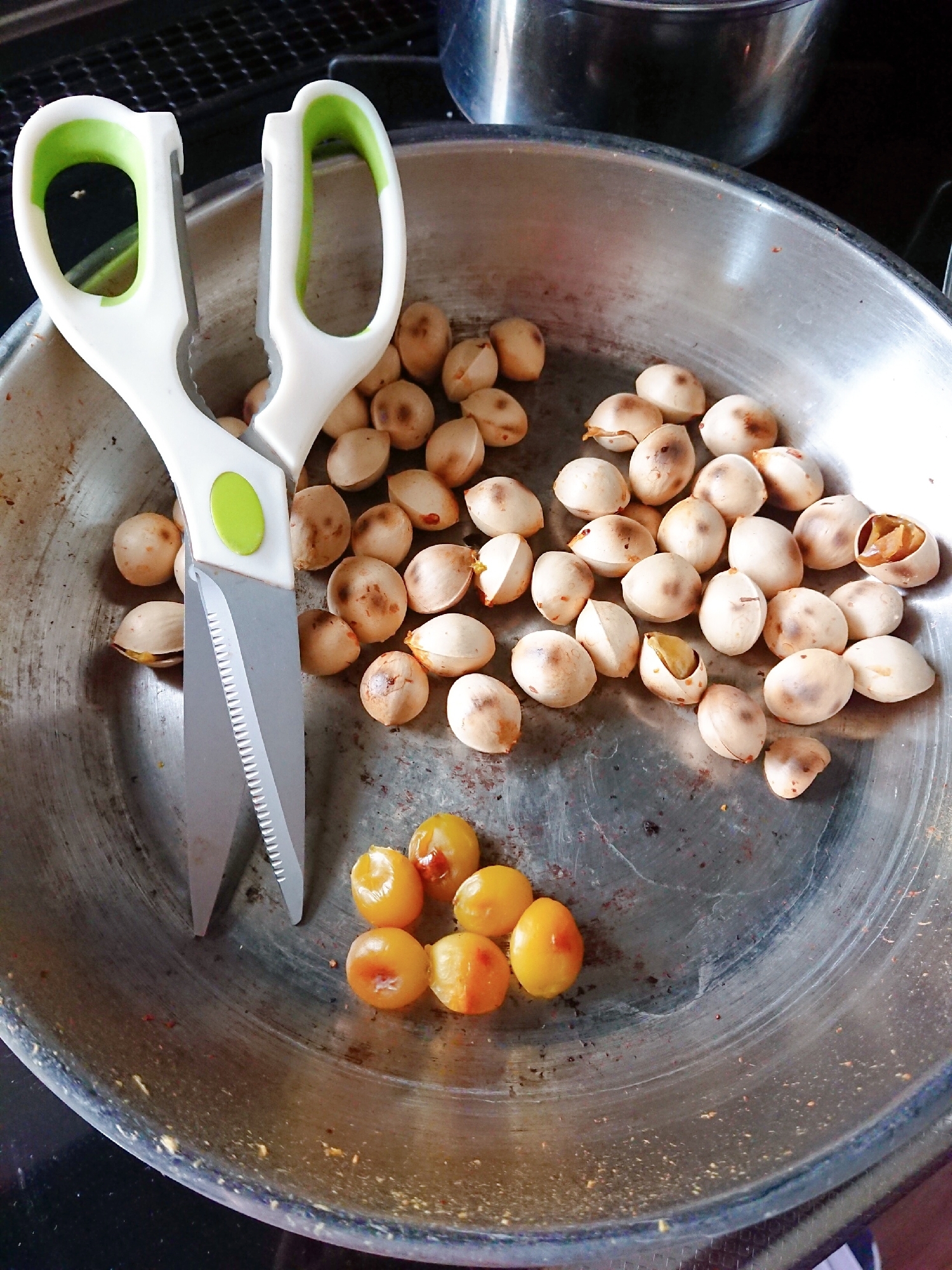 電子レンジ不使用フライパンで!おつまみ煎り銀杏