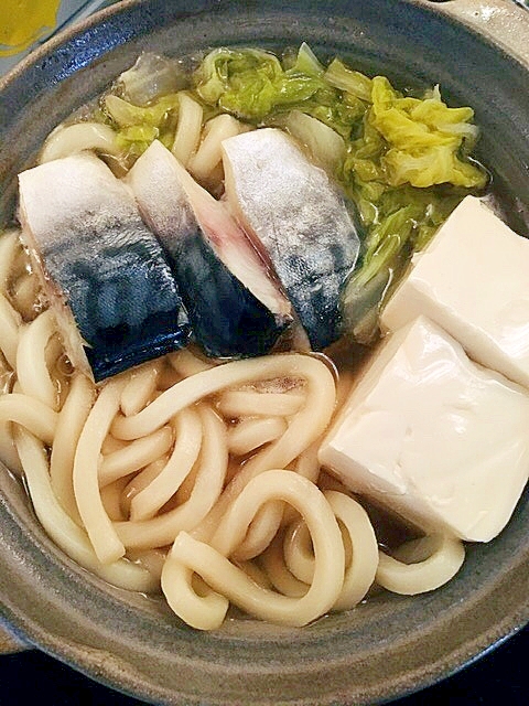 鯖入りうどん鍋