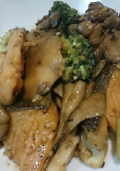 塩鮭アレンジ 鮭と舞茸のポン酢バター レシピ 作り方 By 所沢とっくん 楽天レシピ