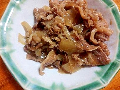 牛肉と　新玉の　甘辛炒め