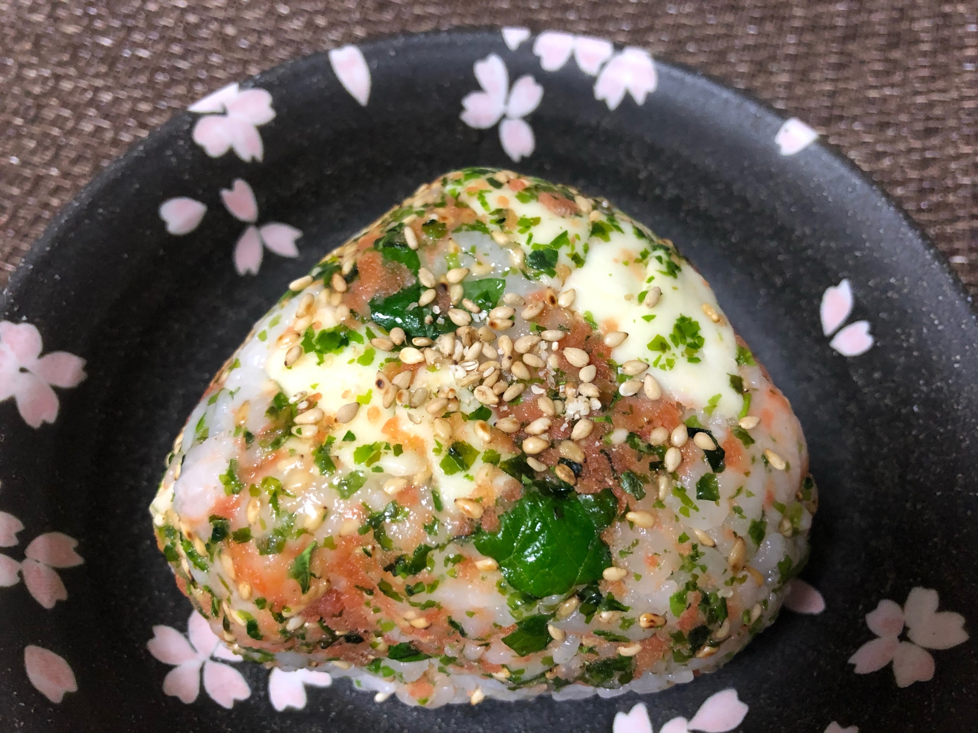 作り置き軽食に 鮭フレークとチーズのおむすび レシピ 作り方 By りんりんりん 楽天レシピ 作り置き軽食に 鮭フレークとチーズのおむすび レシピ 作り方 By りんりんりん 楽天レシピ