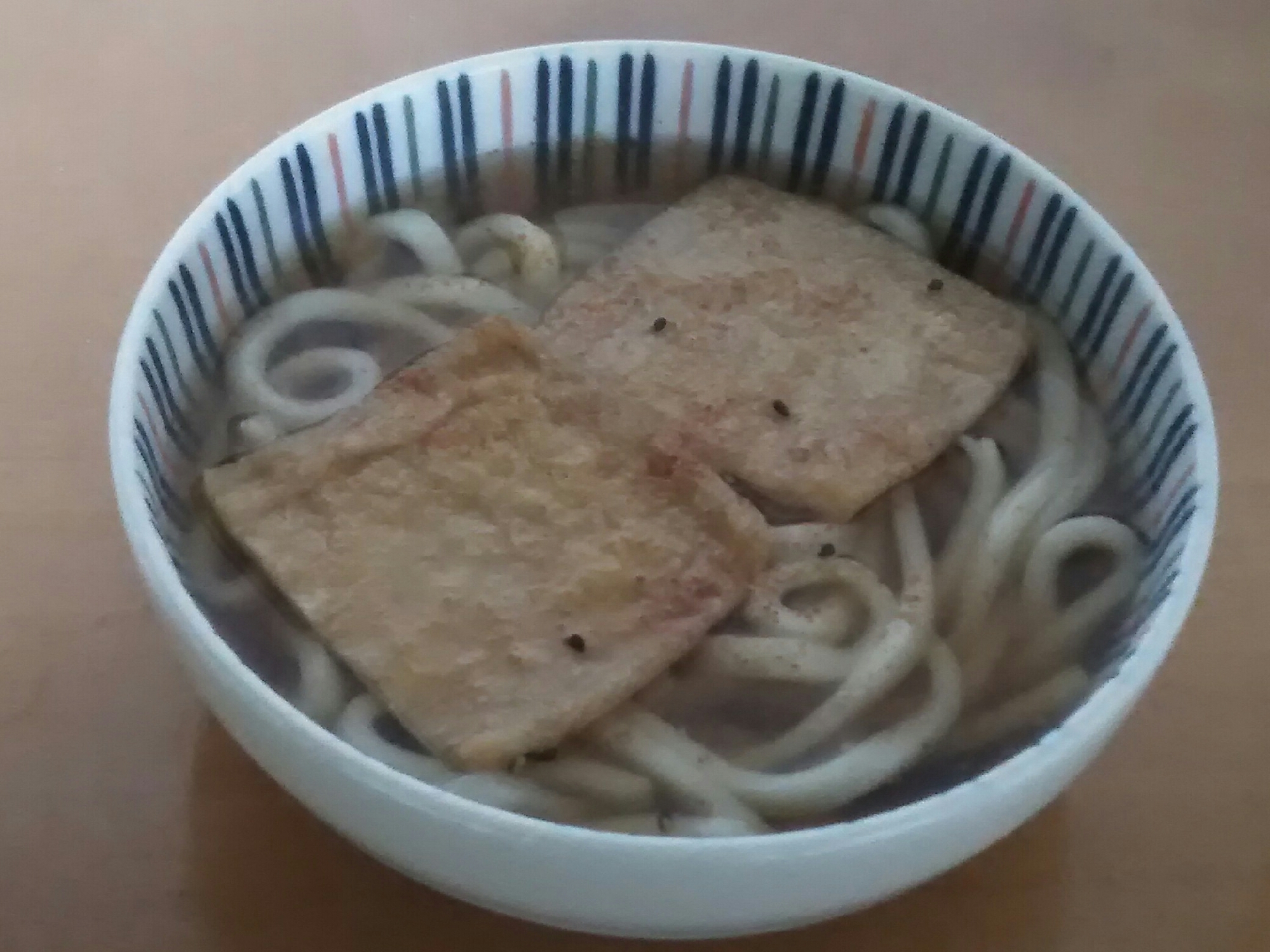 つゆが付いてなくても大丈夫！きつねうどん