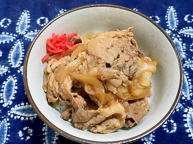 豚小間で作る　豚丼