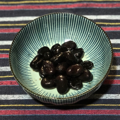 煮豆もおいしかったです♡赤そら豆をたくさんもらったので助かりました(≧∪≦*)