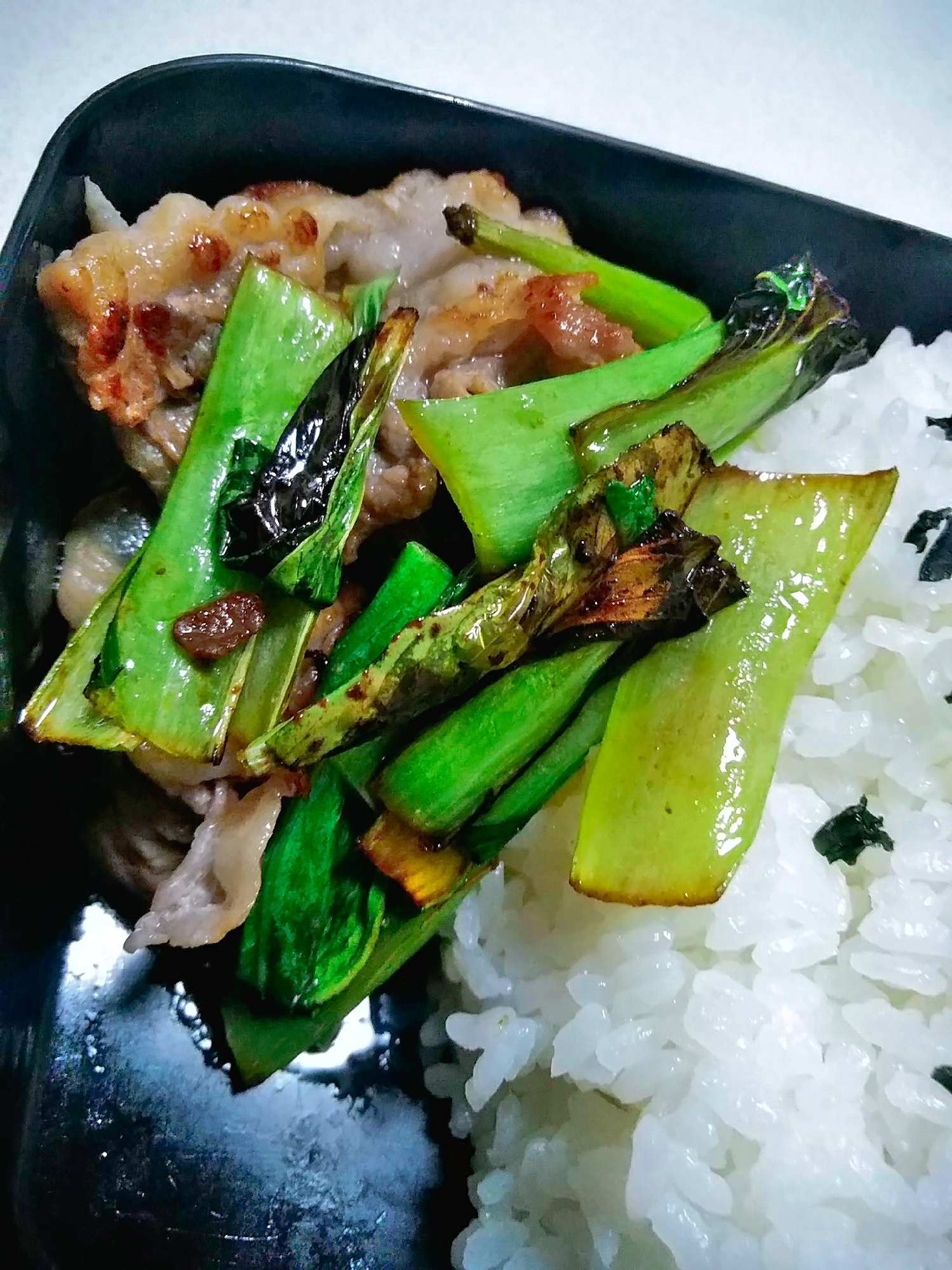 チンゲン菜と豚こまの炒め物